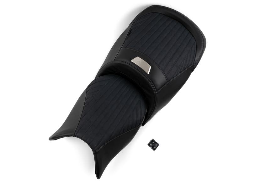 Can-Am Spyder RT heated comfort seat 2020 and up black quilted top view