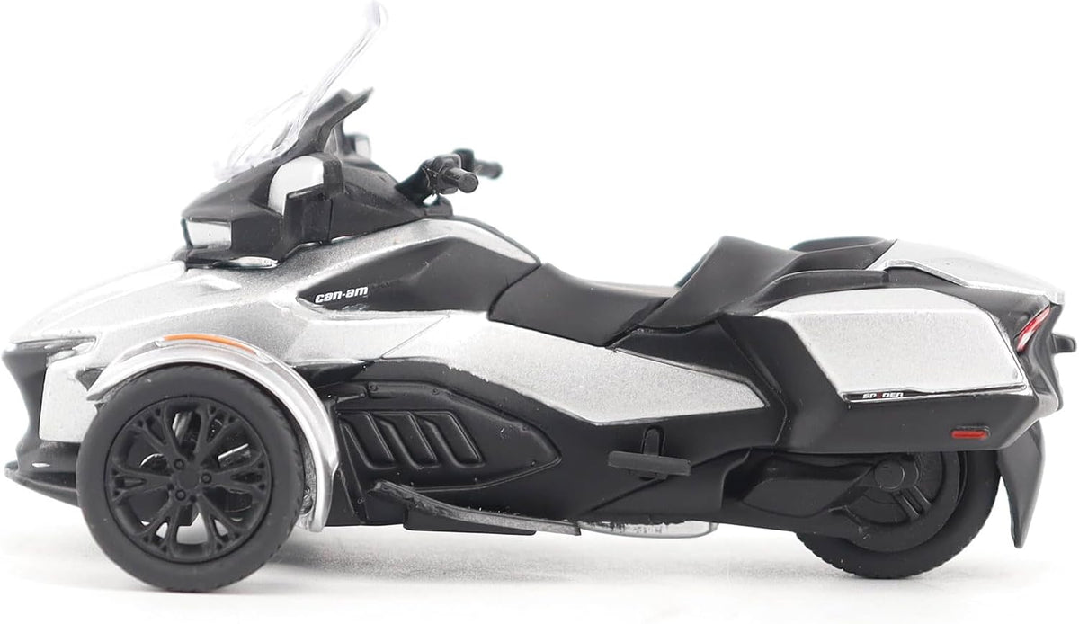 Diecast Masters Can-Am Spyder RT 1:32 diecast model, Hyper Silver #60016 – view 1