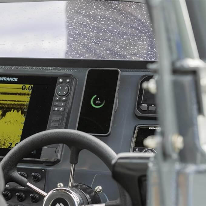 Quad Lock Waterproof Wireless Charging Head - 12V-24V Hardwired