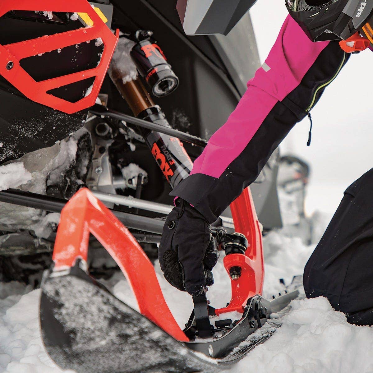 Ski-Doo Rapid Adjust Ski Stance, lifestyle