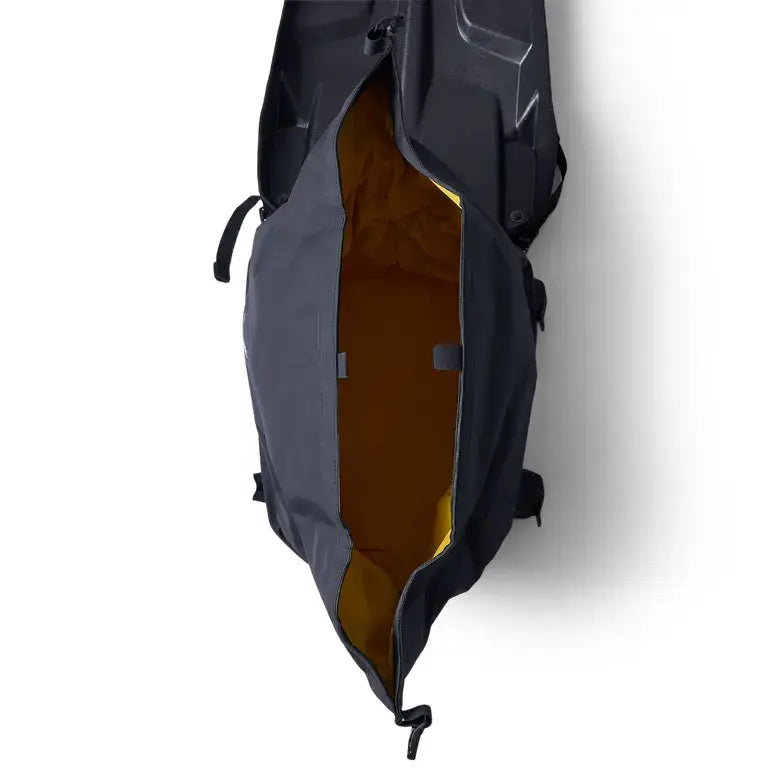 Ski-Doo LinQ 22 US Gal (26 L) Slim Waterproof Tunnel Bag in Black