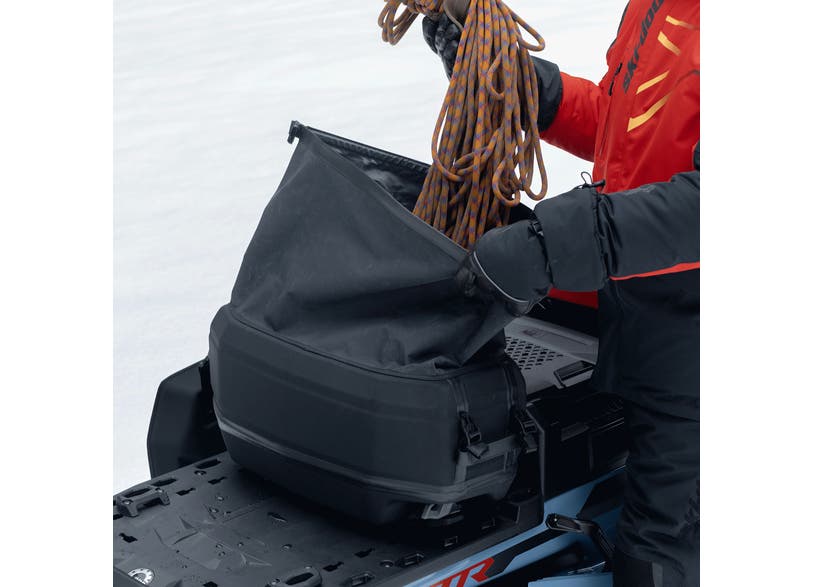 Ski-Doo LinQ 11 US Gal (50 L) Utility Bag in Black, 860202907