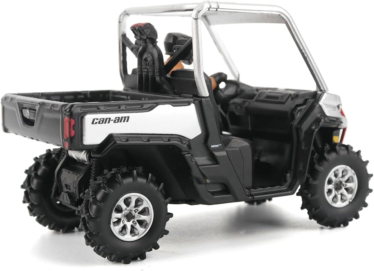 Diecast Masters Can-Am Defender X MR 1:32 diecast model in silver #60031, rear three-quarter view