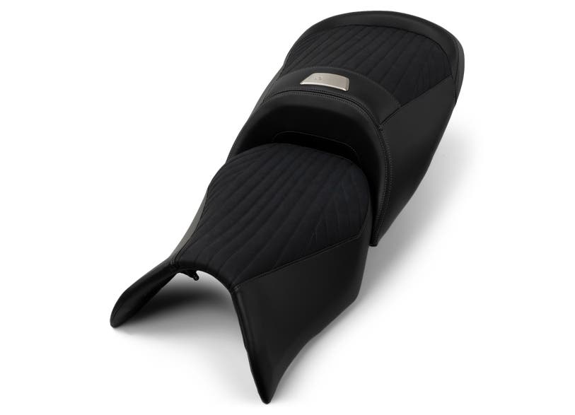 Can-Am Spyder RT two-up comfort seat 2020 and up black quilted top angle view