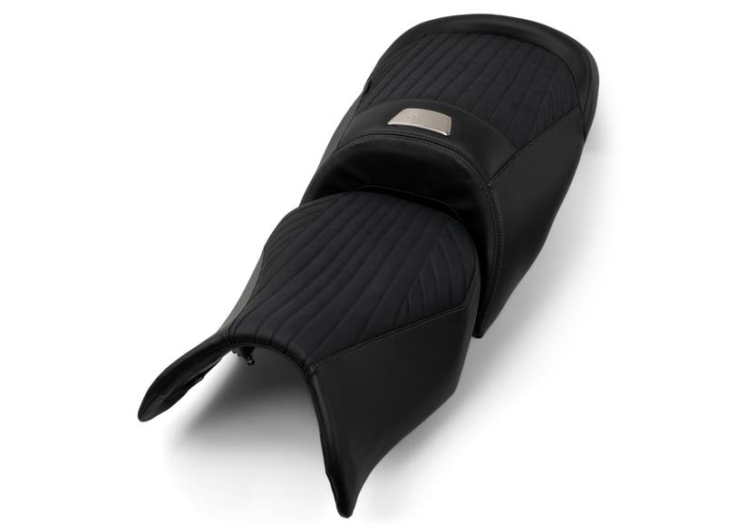 Can-Am Spyder RT heated comfort seat 2020 and up black quilted two-up saddle top view