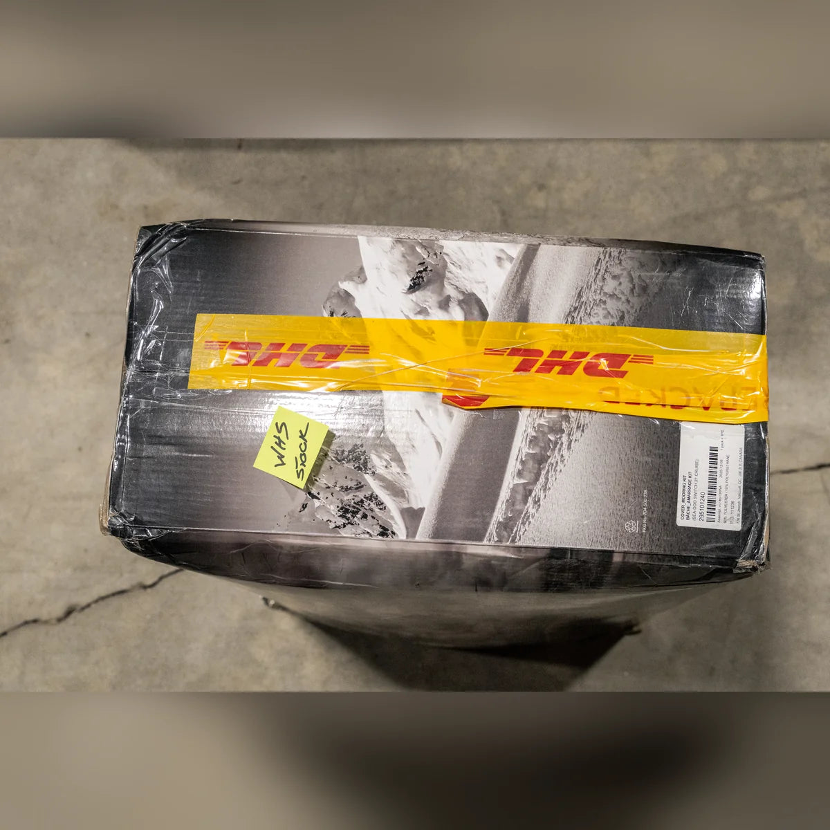 Sea-Doo Switch Cruise 21 ft mooring and trailering cover 295101240 clearance unit, box label showing part number