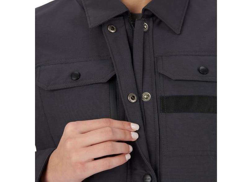 Can-Am On-Road women's Lipa jacket close-up snap buttons and chest pockets