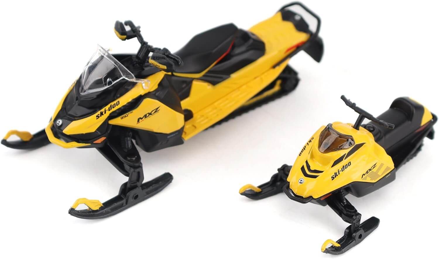 BRP Bombardier 1:32 Scale Diecast Replica – Ski-Doo MXZ Blizzard + MXZ 120cc (Neo Yellow) #60022