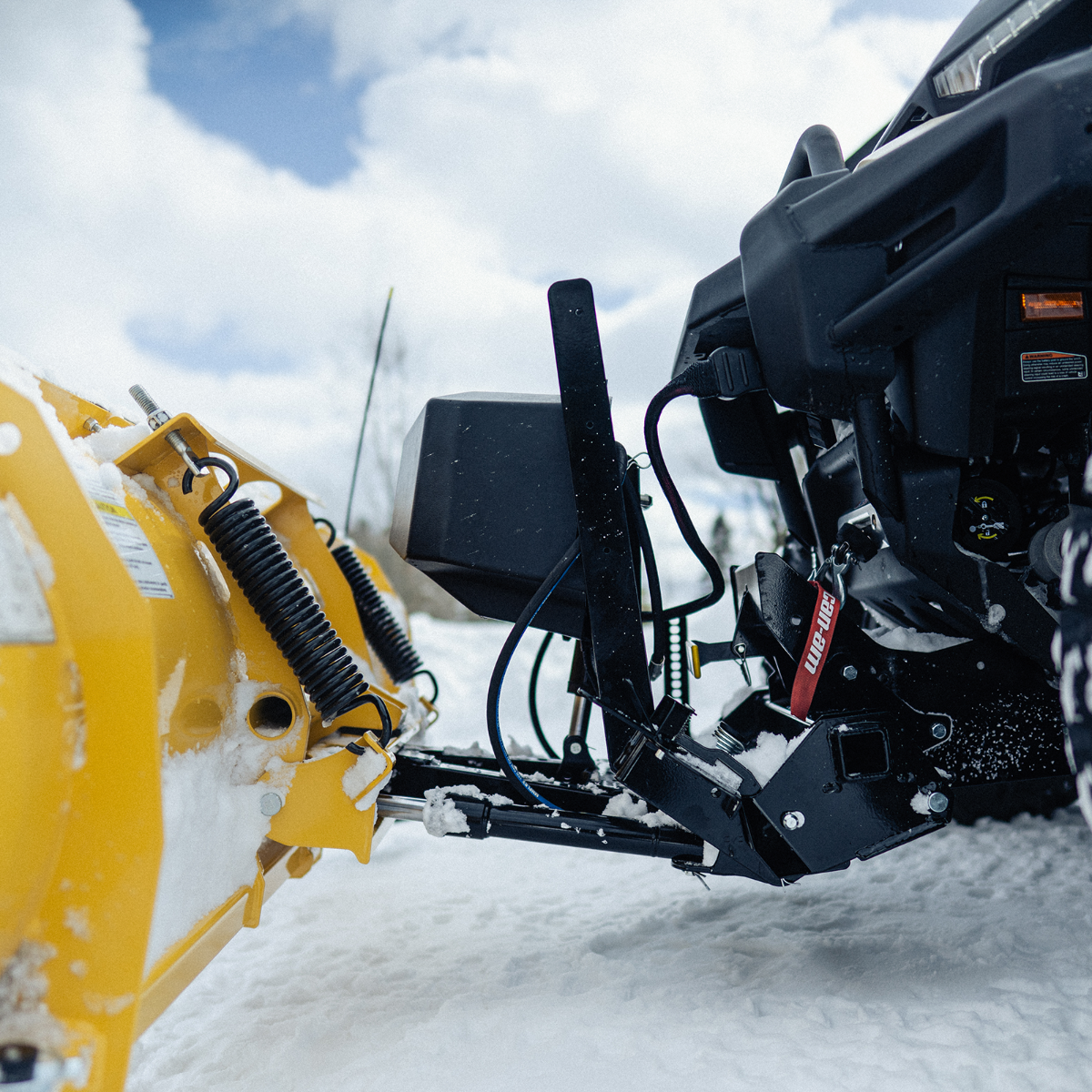 Can-Am Defender FISHER Quick-Attach HD Hydraulic System