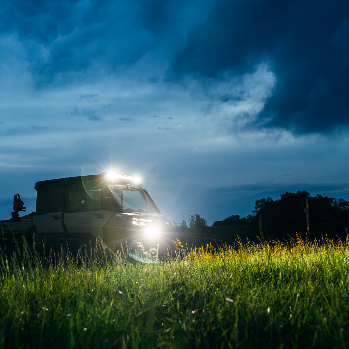 Can-Am Defender SMART Integrated Bumper Lights
