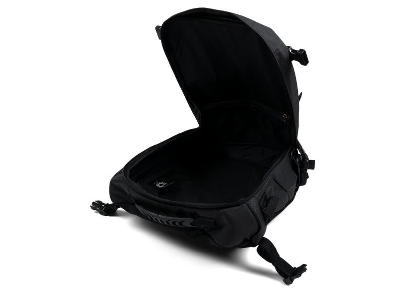 Ski-Doo 4 US Gal (15 L) Slim Tunnel Bag with soft straps in Black, 860202440