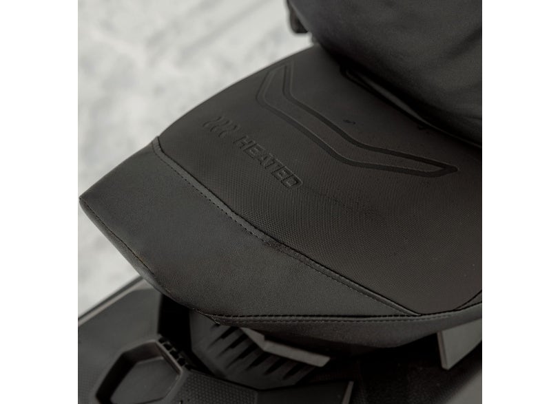 Ski-Doo Trail Narrow Heated Seat 860202819, logo detail