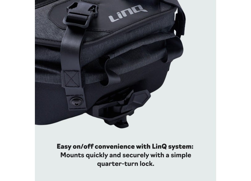 Close-up Sea-Doo LinQ 5.3 US Gal semi-rigid cooler quarter-turn lock mounting system